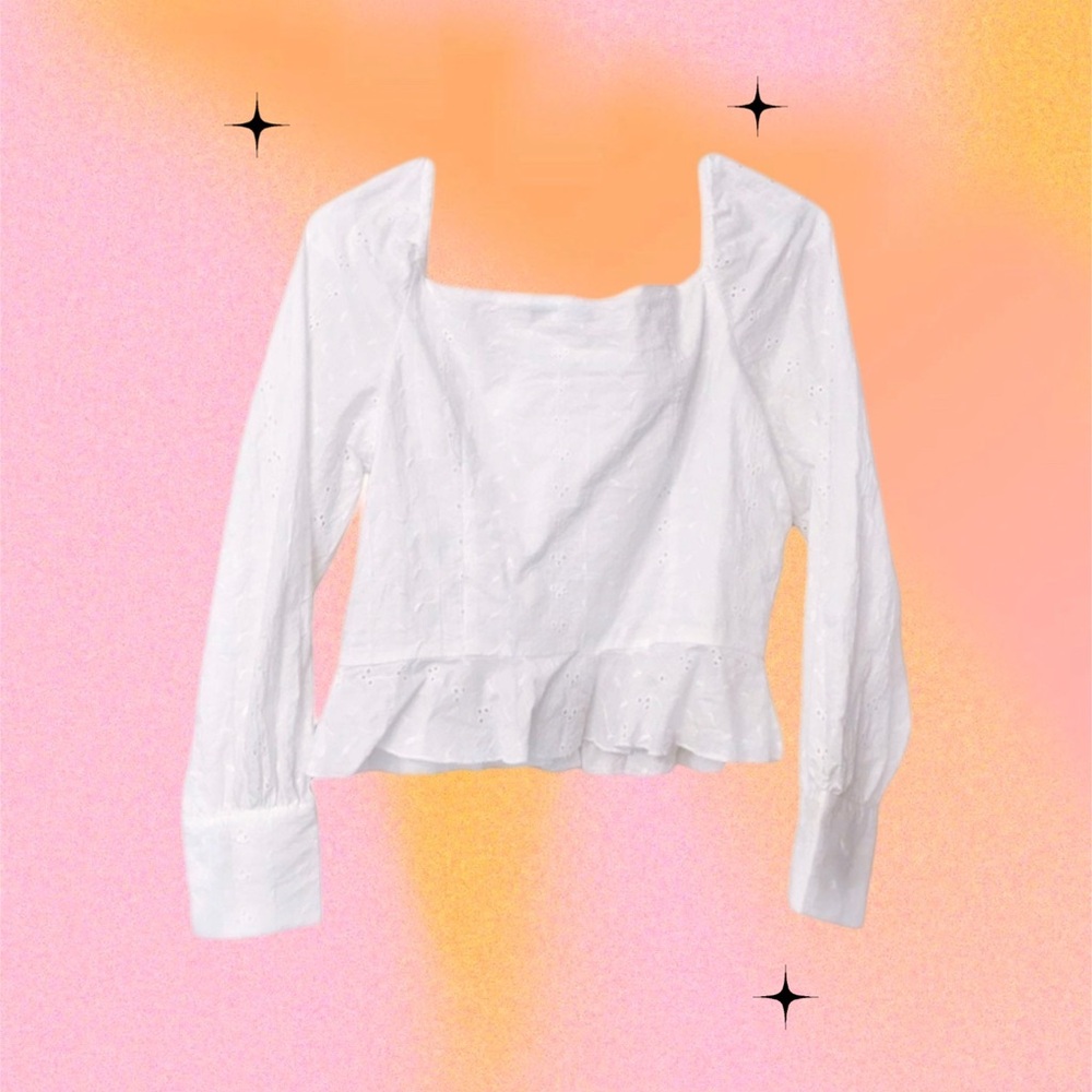 White Button-Up Ruffle Crop Top Blouse - Picture 2 of 2